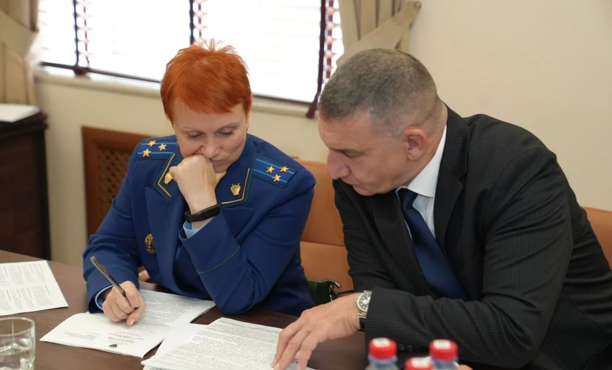 Олег Качаров провел заседание комитета по аграрной и земельной политике, экологии и природным ресурсам Олег Качаров провел заседание комитета по аграрной и земельной политике, экологии и природным ресурсам
