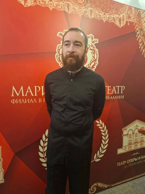 Сегодня филиал Мариинского театра во Владикавказе открыл свой X-й юбилейный сезон симфоническим концертом Сегодня филиал Мариинского театра во Владикавказе открыл свой X-й юбилейный сезон симфоническим концертом