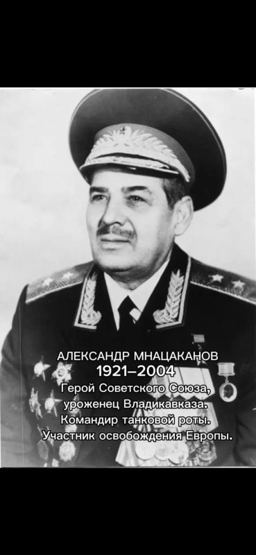 С Днём танкиста!. В этот день мы вспоминаем тех, кто в разные годы стоял на защите Родины, кто с честью выполнял свой воинский долг и проявлял мужество там, где особенно важны стойкость и сила духа С Днём танкиста!. В этот день мы вспоминаем тех, кто в разные годы стоял на защите Родины, кто с честью выполнял свой воинский долг и проявлял мужество там, где особенно важны стойкость и сила духа