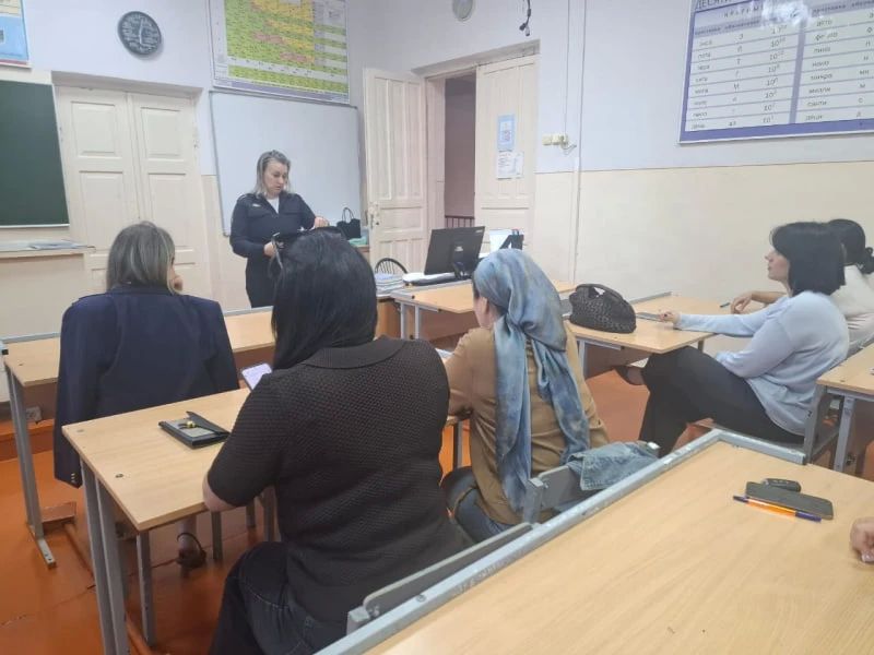 Инспектор Госавтоинспекции Моздокского района призвала родителей усилить контроль за детьми в осенний период Инспектор Госавтоинспекции Моздокского района призвала родителей усилить контроль за детьми в осенний период