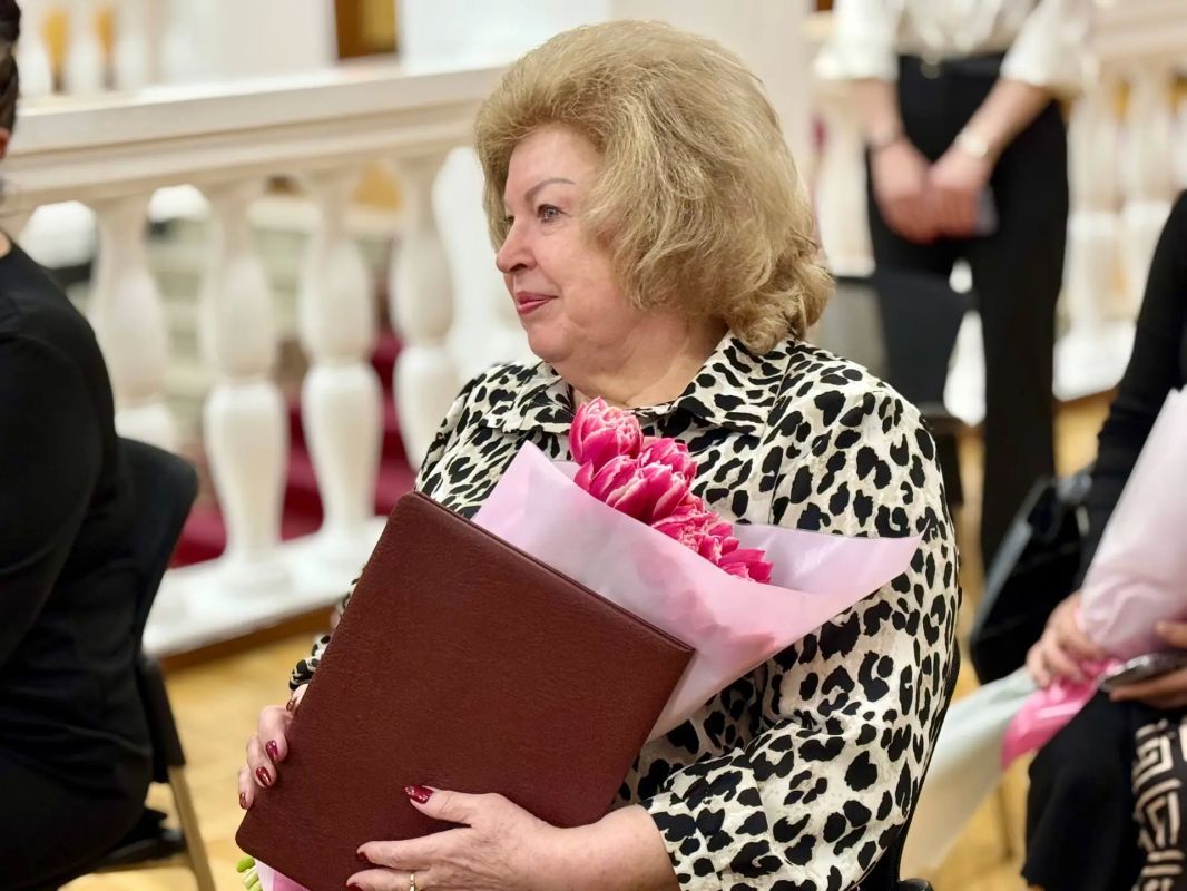 Роспотребнадзор отмечает 104-летие Роспотребнадзор отмечает 104-летие