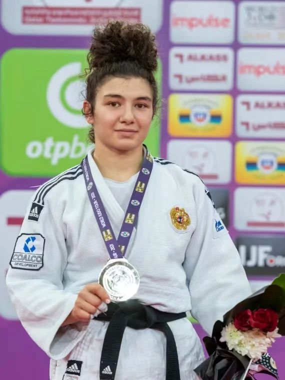 Инал Тасоев и Мадина Таймазова вошли в состав сборной России на чемпионат мира по дзюдо Инал Тасоев и Мадина Таймазова вошли в состав сборной России на чемпионат мира по дзюдо