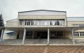 В Октябрьском продолжается капитальный ремонт Дворца культуры