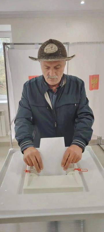 В Осетии всегда с особым уважением относятся к старшему поколению В Осетии всегда с особым уважением относятся к старшему поколению