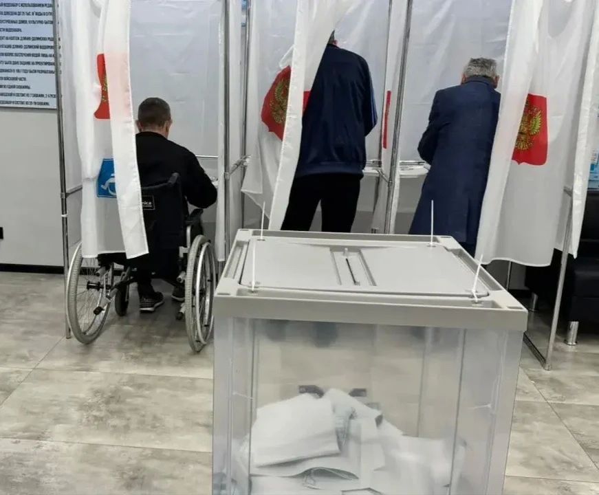 На избирательных участках Северной Осетии голосуют все — и для каждого созданы необходимые условия На избирательных участках Северной Осетии голосуют все — и для каждого созданы необходимые условия