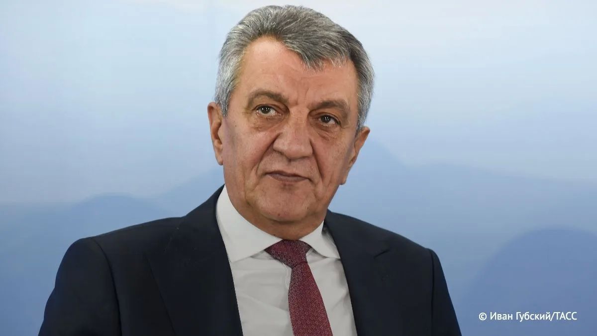 Парламент Северной Осетии переизбрал главой республики Сергея Меняйло