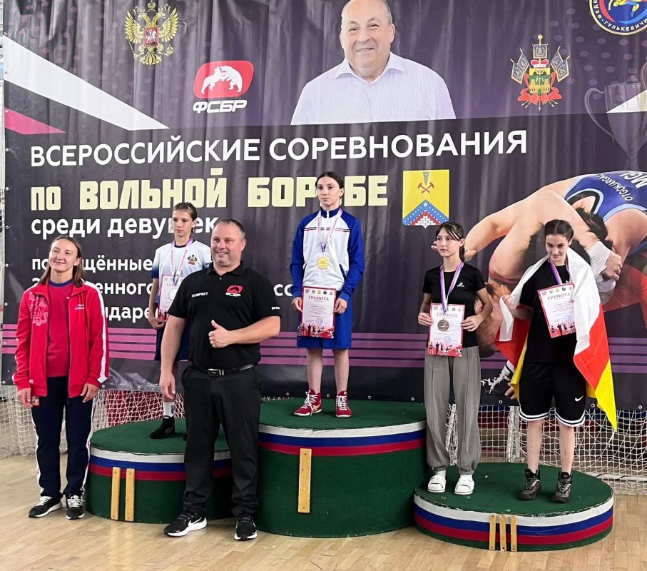 Успех женской сборной Северной Осетии на Всероссийском турнире по вольной борьбе в Гулькевичи Успех женской сборной Северной Осетии на Всероссийском турнире по вольной борьбе в Гулькевичи