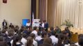 Министр образования Элла Алибекова провела «Разговор о важном» вместе с отцом Героя России Василия Марзоева
