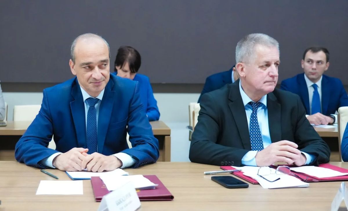 Олег Быкадоров доложил об итогах социально-экономического развития Северной Осетии Олег Быкадоров доложил об итогах социально-экономического развития Северной Осетии