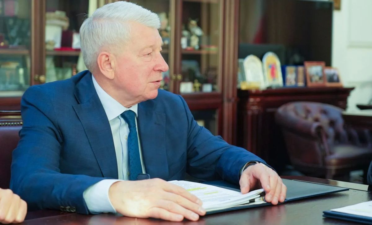 Глава РСО – Алания Сергей Меняйло провел рабочую встречу с заместителем генерального директора ООО «Газпром межрегионгаз» Юрием Пахомовским Глава РСО – Алания Сергей Меняйло провел рабочую встречу с заместителем генерального директора ООО «Газпром межрегионгаз» Юрием Пахомовским