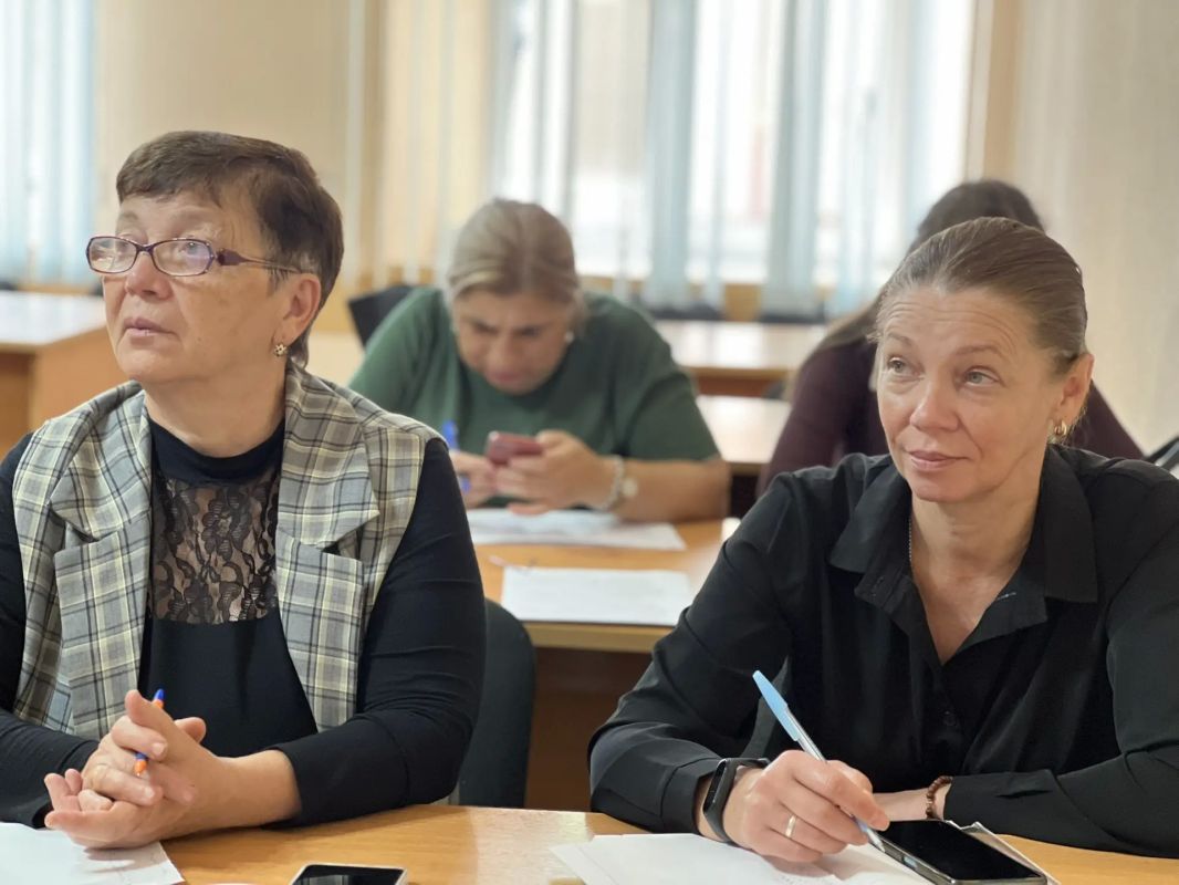 В ИРПК стартовала программа повышения квалификации для учителей начальных классов В ИРПК стартовала программа повышения квалификации для учителей начальных классов
