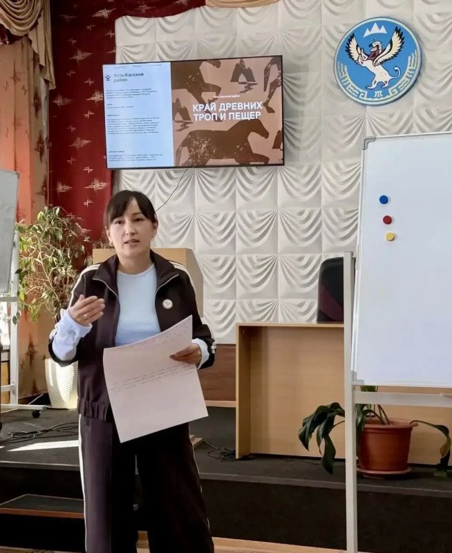 В Усть-Канском районе продолжили обсуждение архитектурного кода В Усть-Канском районе продолжили обсуждение архитектурного кода