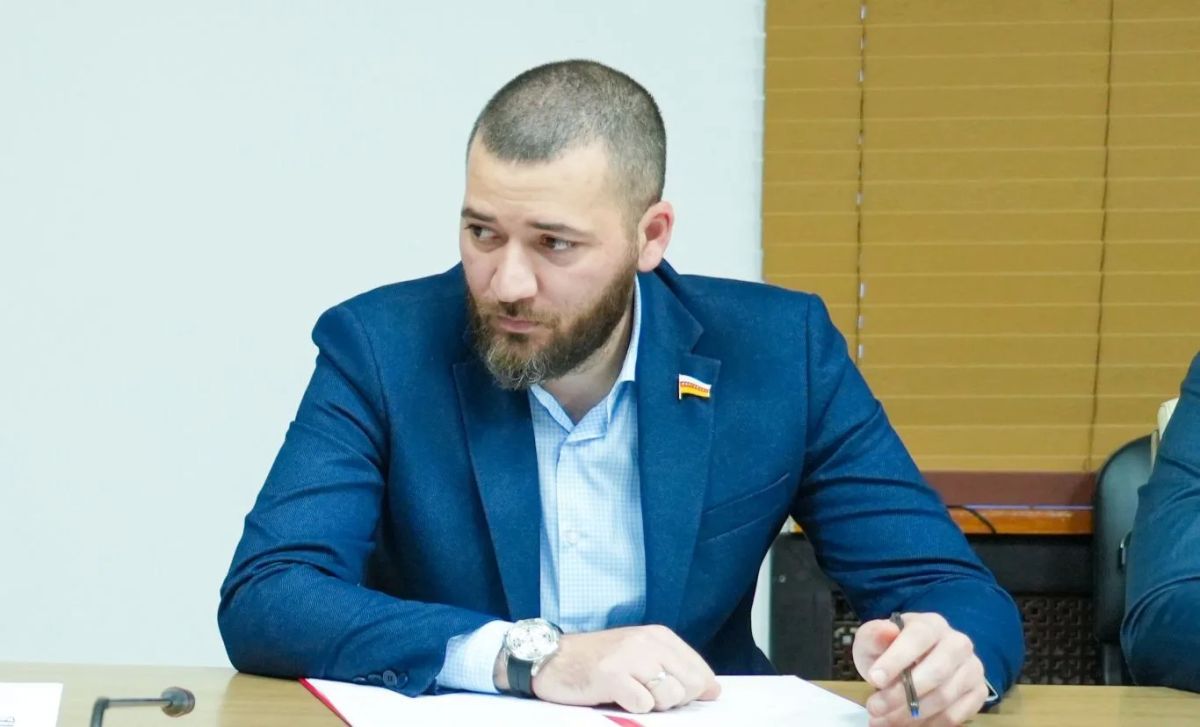 Глава РСО – Алания Сергей Меняйло провел заседание координационного совета по взаимодействию с общероссийским общественно-государственным движением детей и молодежи «Движение Первых» Глава РСО – Алания Сергей Меняйло провел заседание координационного совета по взаимодействию с общероссийским общественно-государственным движением детей и молодежи «Движение Первых»