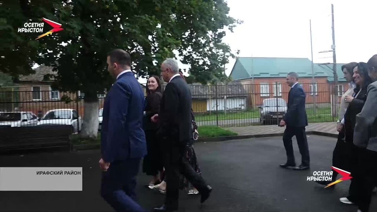 Таймураз Тускаев провел выездной Совет Парламента в Ирафском районе