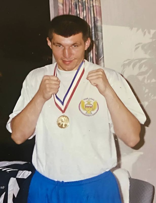 30 лет триумфу Игоря Дзагоева на чемпионате России по боксу