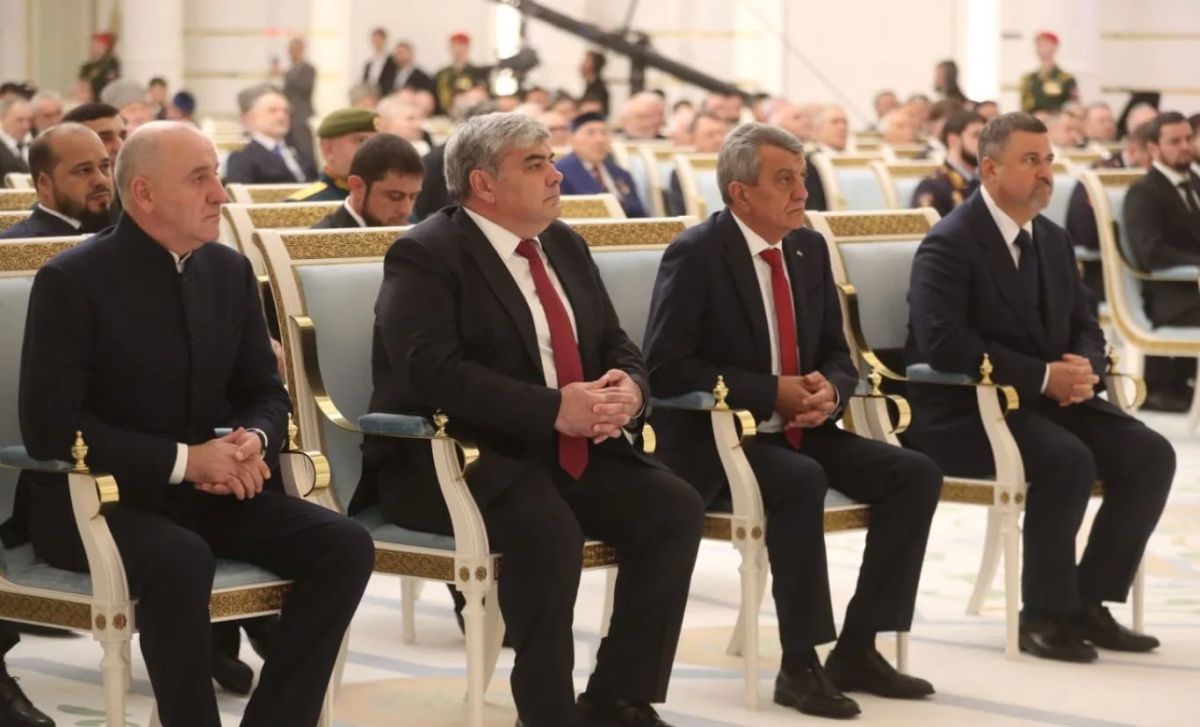 Глава РСО – Алания Сергей Меняйло принял участие в торжественной церемонии вступления в должность избранного Главы Чеченской Республики Рамзана Кадырова Глава РСО – Алания Сергей Меняйло принял участие в торжественной церемонии вступления в должность избранного Главы Чеченской Республики Рамзана Кадырова