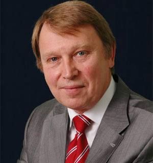 Коллектив Министерства культуры РСО-Алания сердечно поздравляет с днём рождения Владимира Ивановича Уварова!