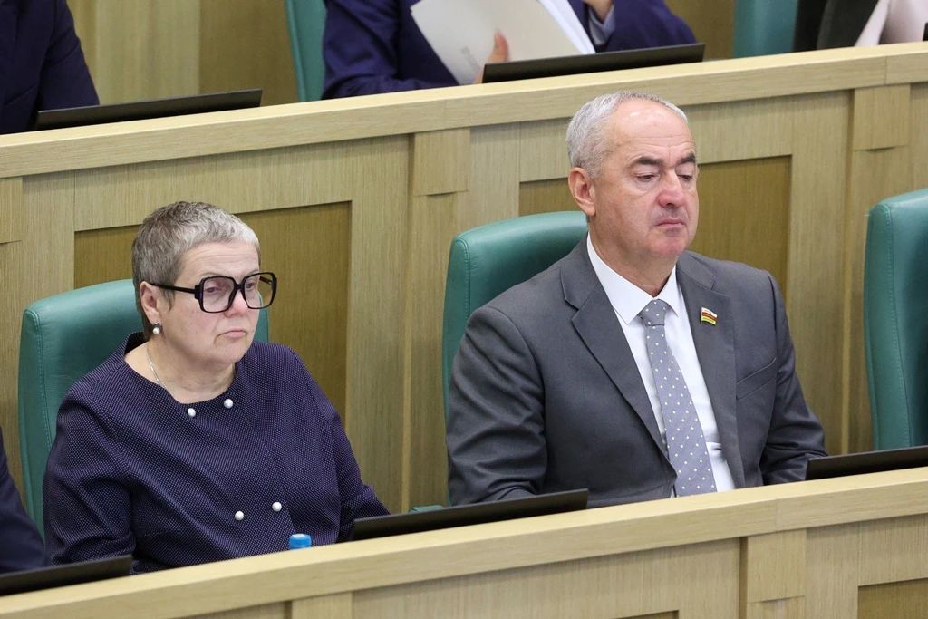 Руководитель депутатского корпуса РСО-Алания Таймураз Тускаев принял участие в парламентских слушаниях «О параметрах проекта федерального бюджета на 2027 год и на плановый период 2028 и 2029 годов», которые прошли в Совете... Руководитель депутатского корпуса РСО-Алания Таймураз Тускаев принял участие в парламентских слушаниях «О параметрах проекта федерального бюджета на 2027 год и на плановый период 2028 и 2029 годов», которые прошли в Совете...