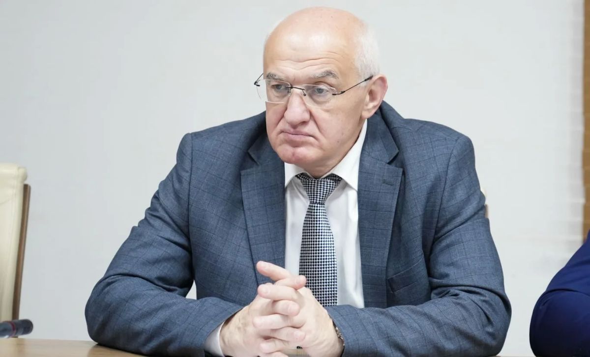 На заседании Правительства Северной Осетии, под председательством премьер-министра Бориса Джанаева, приняты решения, направленные на увеличение доходной части бюджета, усиление мер поддержки граждан и развитие... На заседании Правительства Северной Осетии, под председательством премьер-министра Бориса Джанаева, приняты решения, направленные на увеличение доходной части бюджета, усиление мер поддержки граждан и развитие...