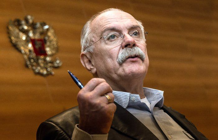 Народный артист РСФСР, режиссёр Никита Михалков выступил в Госдуме с заявлением о необходимости защитить русский язык в публичном пространстве