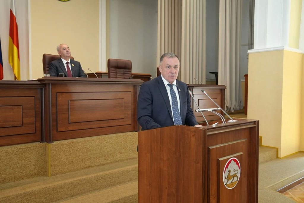 В Парламенте РСО-Алания под председательством Таймураза Тускаева состоялись парламентские слушания, посвященные роли студенческой науки в инновационном развитии республики В Парламенте РСО-Алания под председательством Таймураза Тускаева состоялись парламентские слушания, посвященные роли студенческой науки в инновационном развитии республики