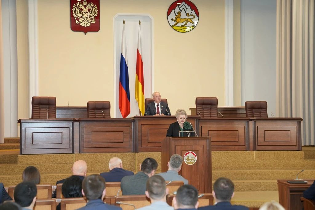 В Парламенте РСО-Алания под председательством Таймураза Тускаева состоялись парламентские слушания, посвященные роли студенческой науки в инновационном развитии республики В Парламенте РСО-Алания под председательством Таймураза Тускаева состоялись парламентские слушания, посвященные роли студенческой науки в инновационном развитии республики