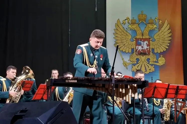 В Моздоке состоялся концерт военного оркестра Северо-Кавказского округа Росгвардии В районном Дворце культуры города Моздока состоялся концерт военного оркестра штаба Северо-Кавказского ордена Жукова округа войск... В Моздоке состоялся концерт военного оркестра Северо-Кавказского округа Росгвардии В районном Дворце культуры города Моздока состоялся концерт военного оркестра штаба Северо-Кавказского ордена Жукова округа войск...