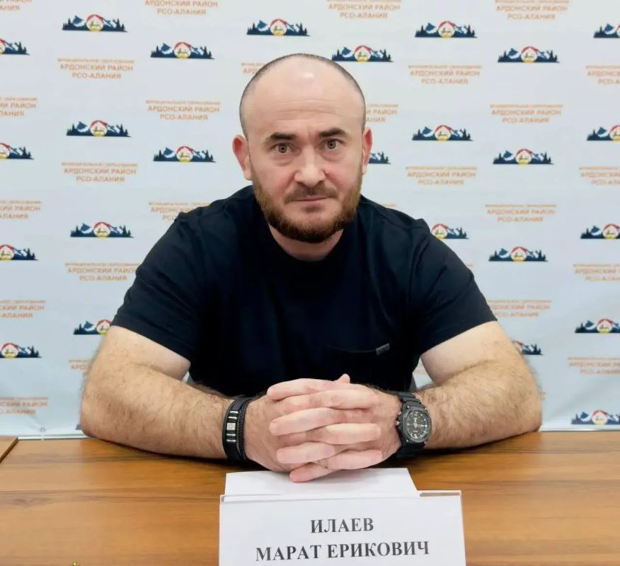 Владислав Марзаев покинул пост главы Ардонского района, новым руководителем муниципалитета стал Марат Илаев Владислав Марзаев покинул пост главы Ардонского района, новым руководителем муниципалитета стал Марат Илаев