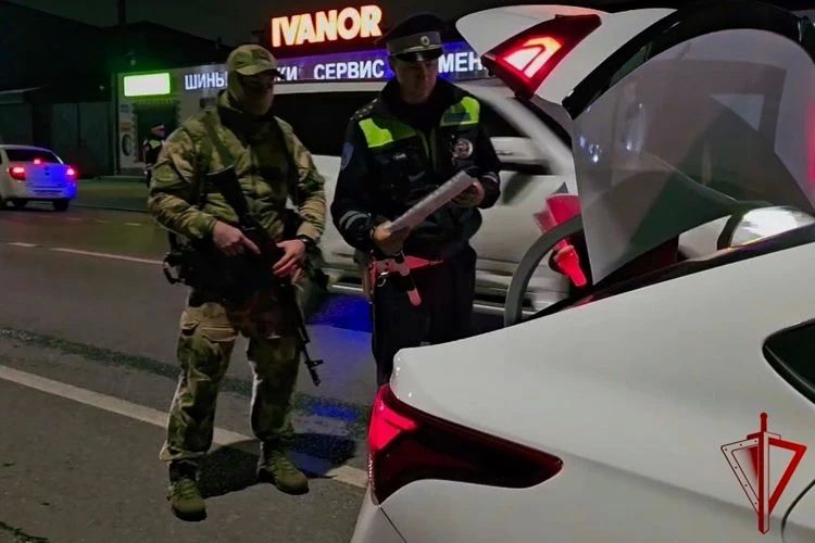 СОБР «Нарт» Управления Росгвардии оказал силовую поддержку массовым рейдам Госавтоинспекции в Северной Осетии СОБР «Нарт» Управления Росгвардии оказал силовую поддержку массовым рейдам Госавтоинспекции в Северной Осетии