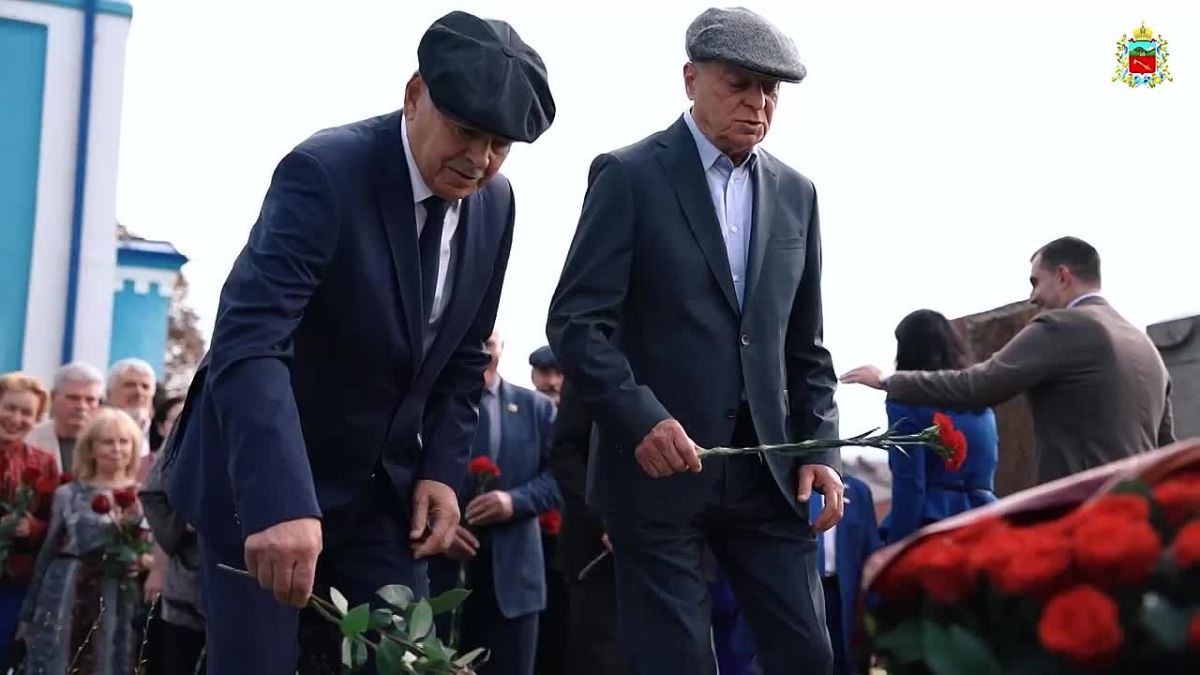 Во Владикавказе проходят мероприятия, посвящённые 167-й годовщине со дня рождения Коста Хетагурова