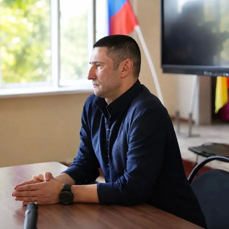 В Северо-Кавказском строительном техникуме появится своя футбольная команда В Северо-Кавказском строительном техникуме появится своя футбольная команда