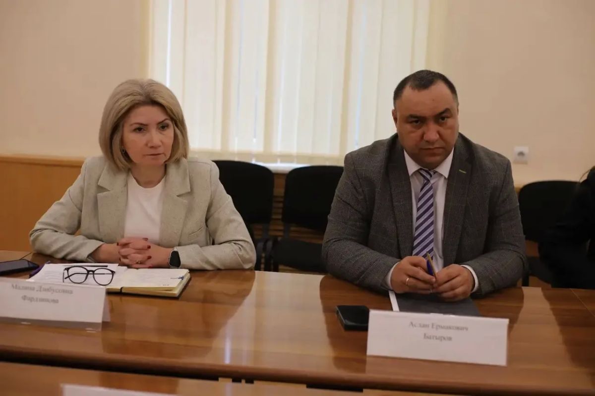 Стартовала серия рабочих встреч с руководителями учреждений образования Стартовала серия рабочих встреч с руководителями учреждений образования