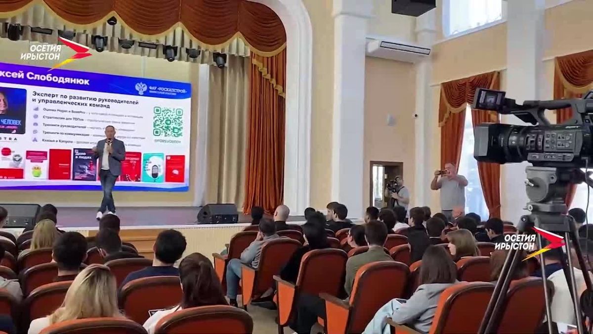 В СКГМИ проходит очный практикум образовательной программы «Основы бережливого строительства», разработанной ФАУ «РосКапСтрой»