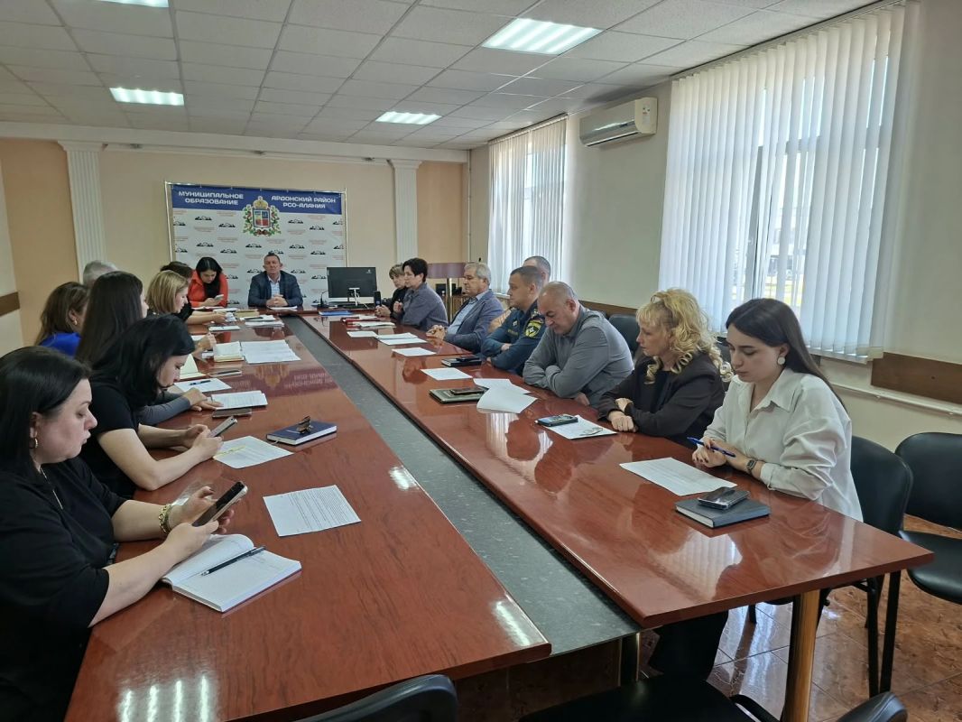 В Ардонском районе состоялось очередное заседание комиссии по делам несовершеннолетних В Ардонском районе состоялось очередное заседание комиссии по делам несовершеннолетних