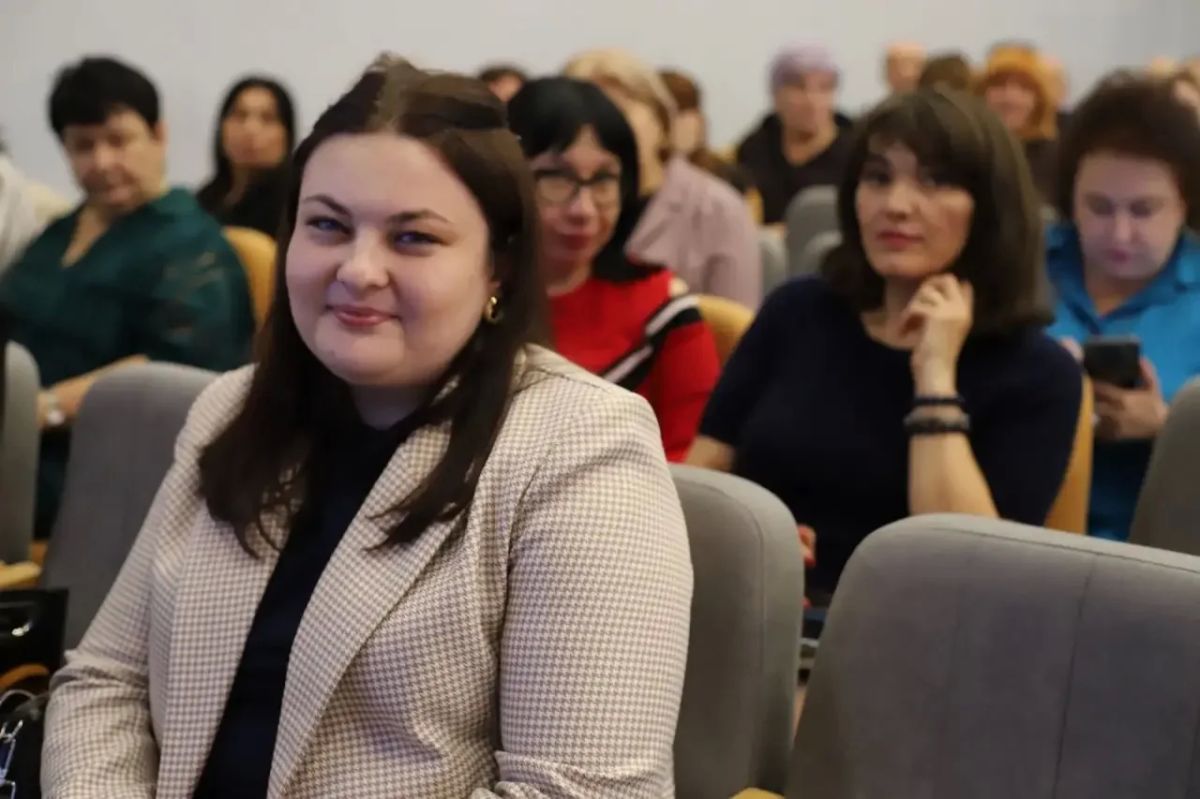 Во Владикавказе обсудили итоги работы школ и задачи на новый учебный год Во Владикавказе обсудили итоги работы школ и задачи на новый учебный год