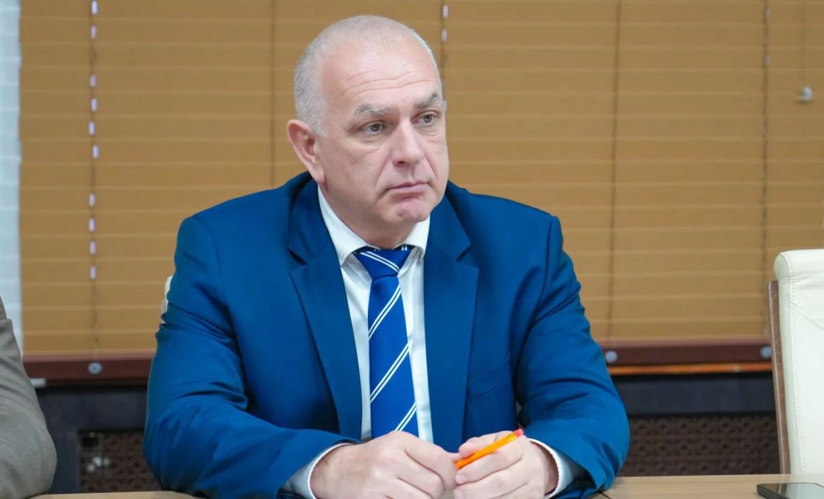 Председатель Правительства РСО – Алания Борис Джанаев провел совещание по вопросам деятельности ГКУ «Управление сельского хозяйства Республики Северная Осетия – Алания» Председатель Правительства РСО – Алания Борис Джанаев провел совещание по вопросам деятельности ГКУ «Управление сельского хозяйства Республики Северная Осетия – Алания»