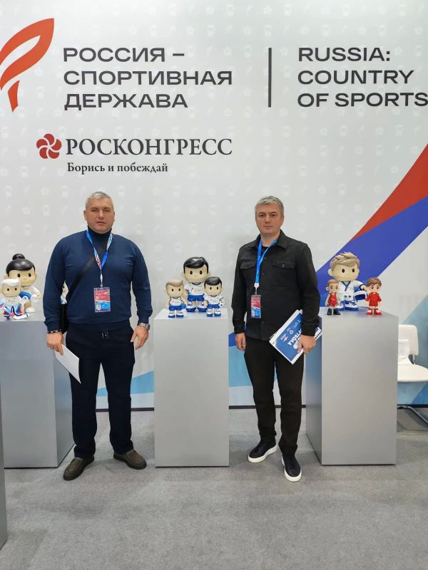 В Красноярске проходит форум «Россия — спортивная держава», в рамках которого состоялась рабочая встреча с участием Министерства физической культуры и спорта РСО-Алания и Российского футбольного союза