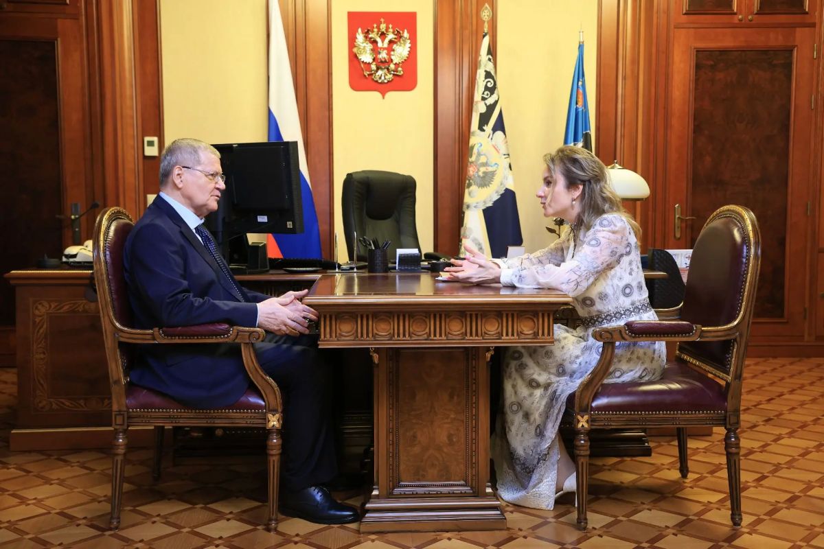Сегодня в Пятигорске полномочный представитель Президента РФ в Северо-Кавказском федеральном округе Юрий Чайка провел двустороннюю встречу с Уполномоченным при Президенте РФ по правам ребенка Марией Львовой-Беловой, которая...