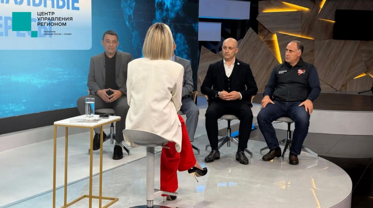 Руководитель ЦУР Алексей Батаев рассказал в эфире телеканала «Осетия-Ирыстон» о борьбе с фейками Руководитель ЦУР Алексей Батаев рассказал в эфире телеканала «Осетия-Ирыстон» о борьбе с фейками