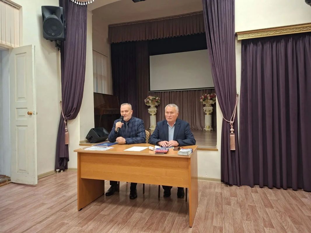 29 октября 2026 года в Республиканском доме дружбы народов Республики Северная Осетия – Алания прошёл организационно-методический сбор по вопросам реализации «Комплексного плана противодействия идеологии терроризма в... 29 октября 2026 года в Республиканском доме дружбы народов Республики Северная Осетия – Алания прошёл организационно-методический сбор по вопросам реализации «Комплексного плана противодействия идеологии терроризма в...