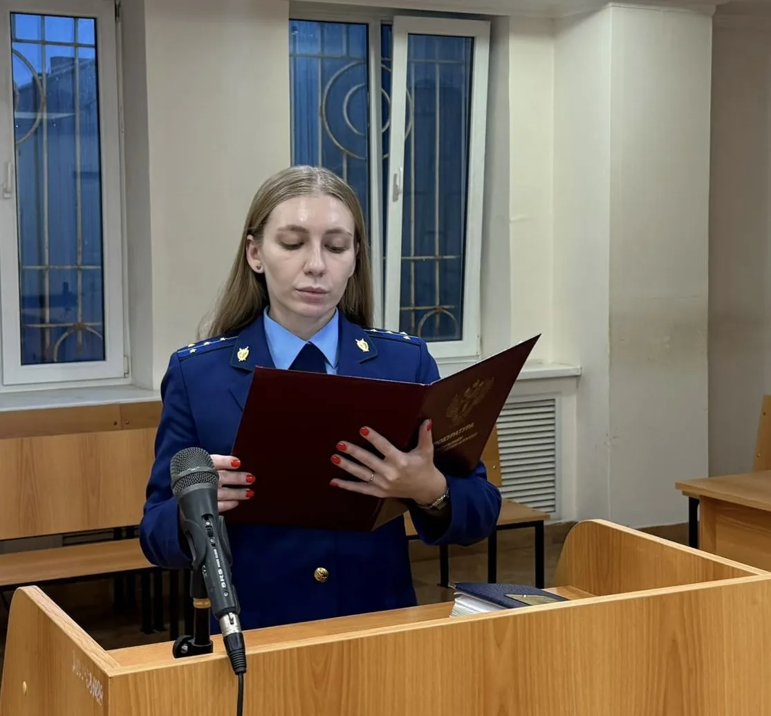 Прокуратурой Северо-Западного района г. Владикавказа поддержано государственное обвинение по уголовному делу о покушении на сбыт наркотика в особо крупном размере в отношении жительницы Ставропольского края