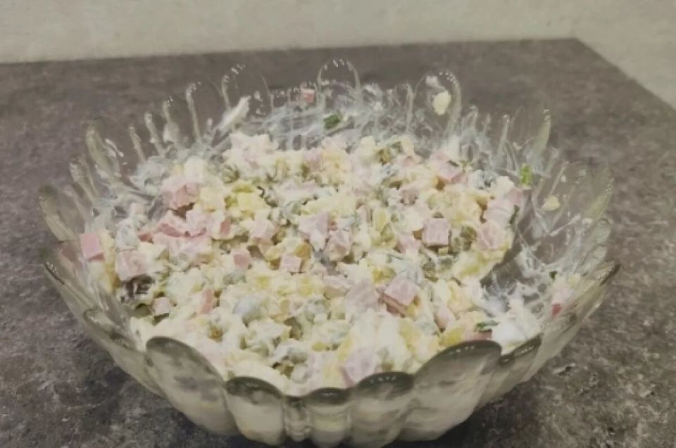 Полезная замена оливье: как сохранить праздник и заботиться о фигуре