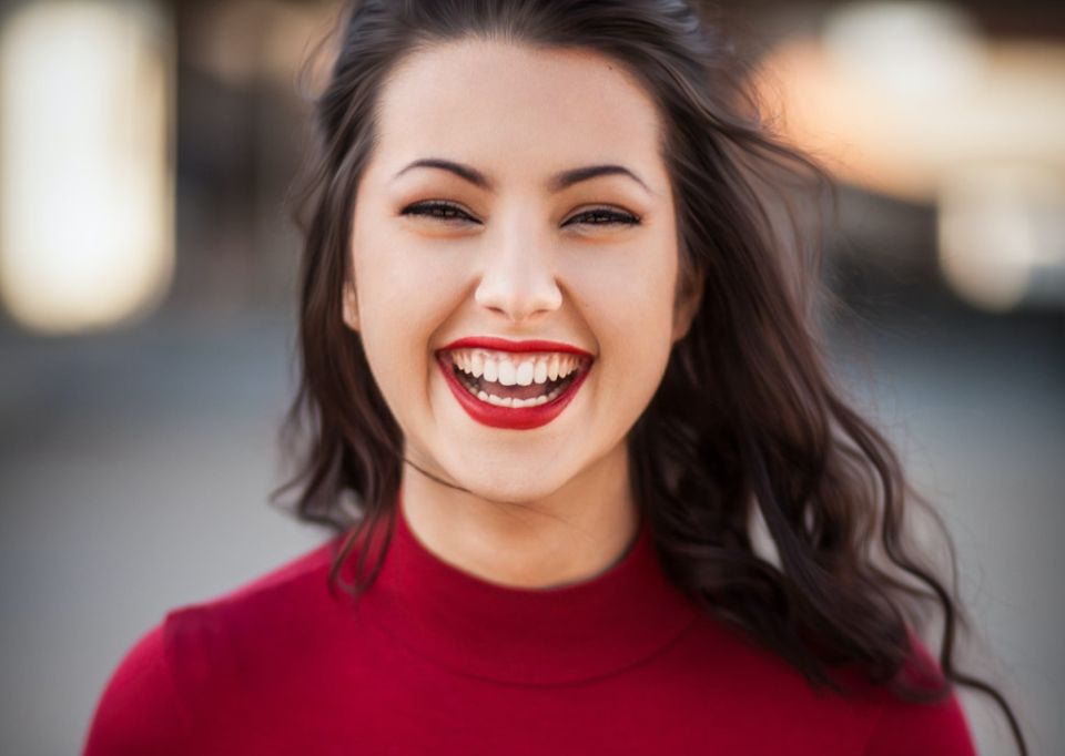 6 признаков, что человек влюблён, но скрывает это