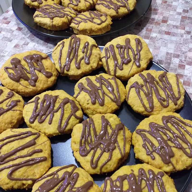 Морковное печенье на сметане: легкий и доступный десерт без яиц и масла