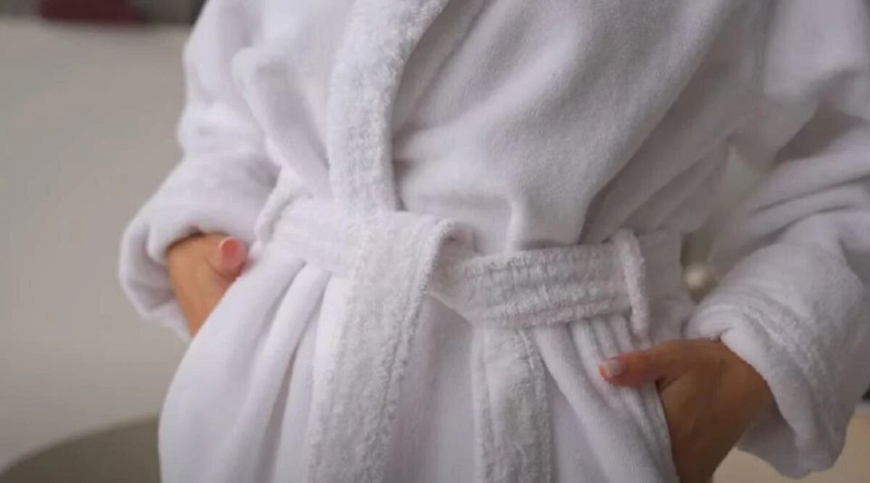 Как правильно стирать халат: советы эксперта